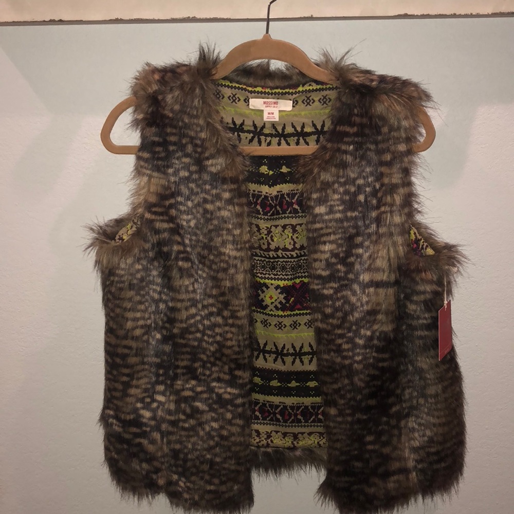 Fur vest